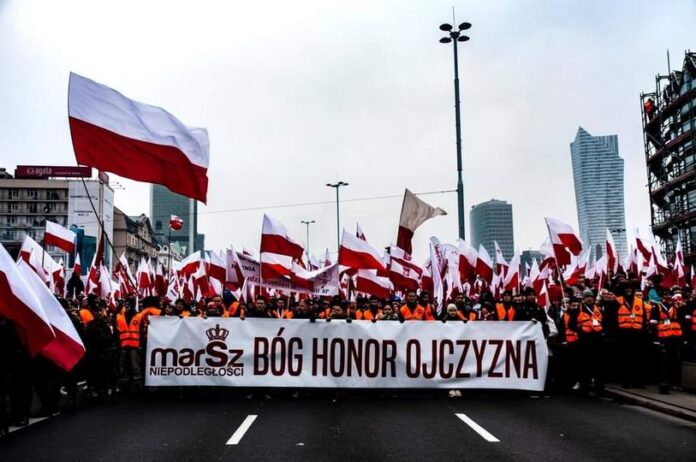 11 listopada wszyscy widzimy się w Warszawie na Marszu Niepodległości 2023  Poka...